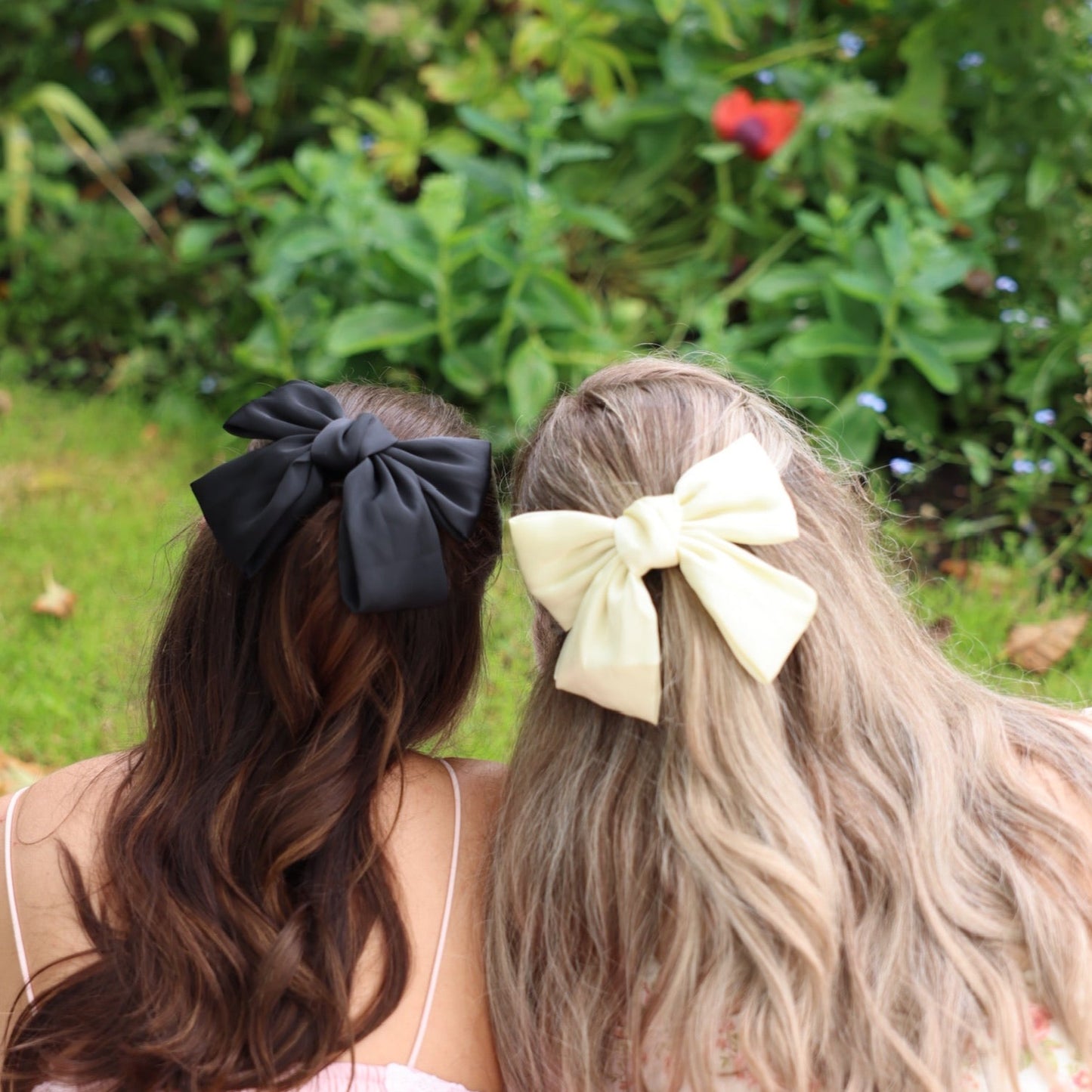 Hair Bow- Cream